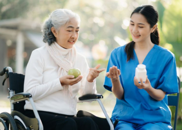 Hướng Dẫn Cách Chăm Sóc Người Già Bị Sa Sút Trí Tuệ Thực Tế Và Khoa Học