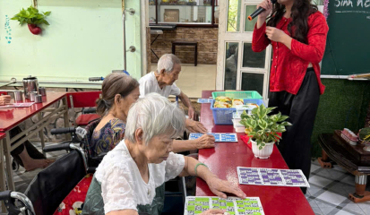 Chăm sóc sức khỏe tâm lý người cao tuổi: Vì sao sự đồng hành quan trọng