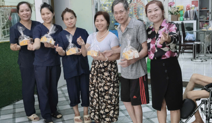 Dịch Vụ Chăm Sóc Người Già 24/7 Tại Viện Dưỡng Lão Uy Tín