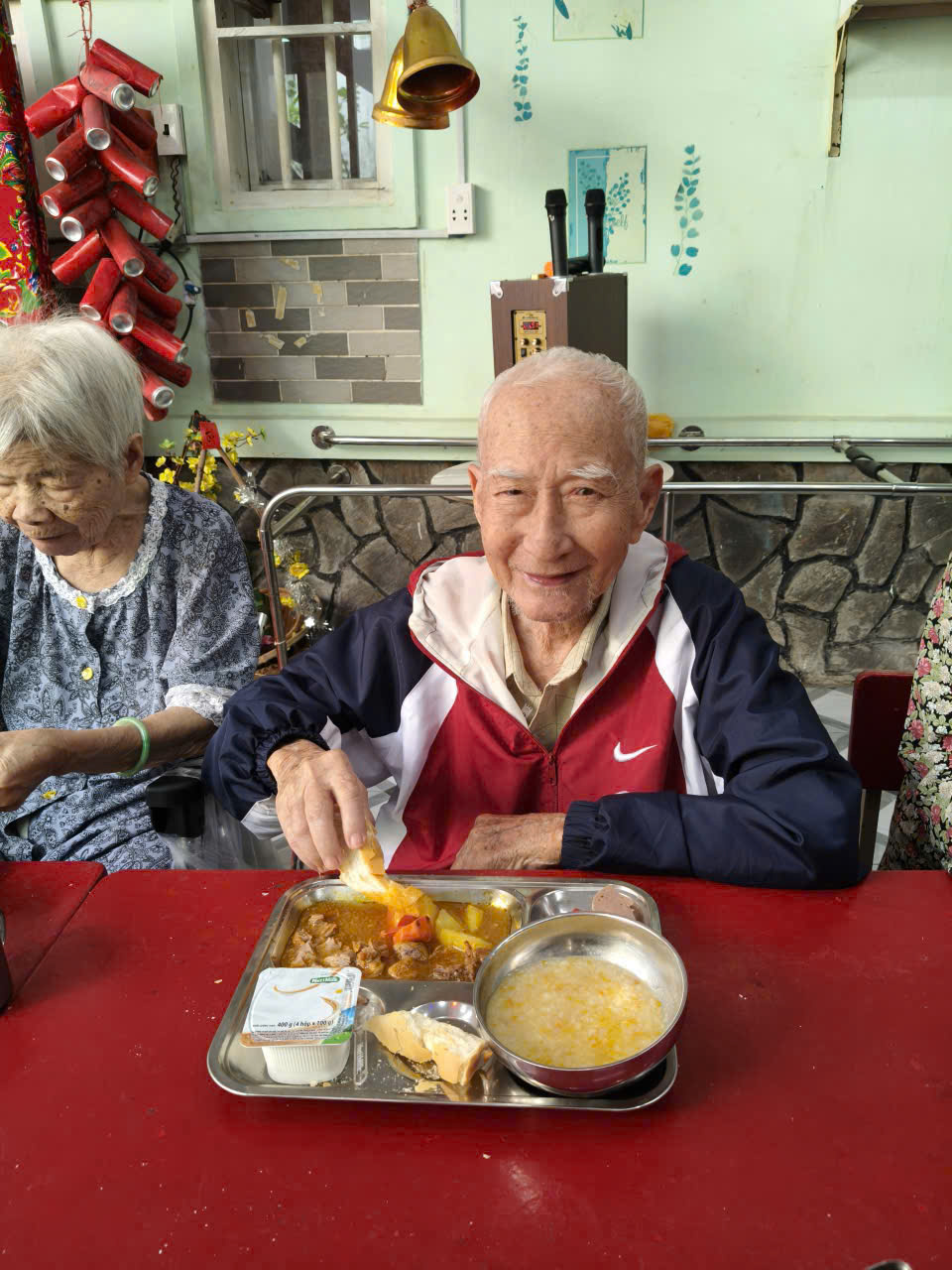 vien-duong-lao-nhan-nghia-cham-soc-an-uong-sinh-hoat
