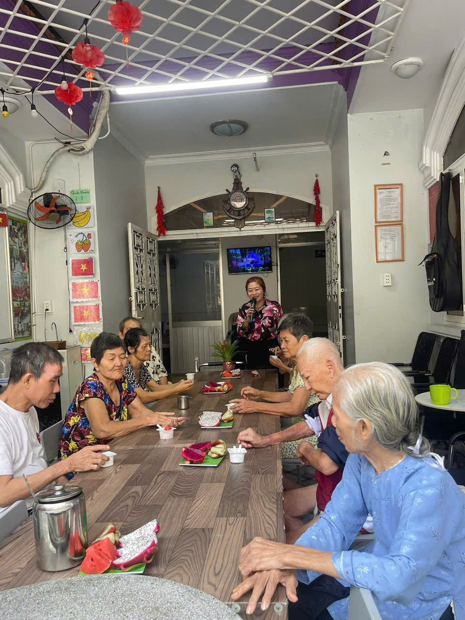 lich-sinh-hoat-mot-ngay-tai-vien-duong-lao